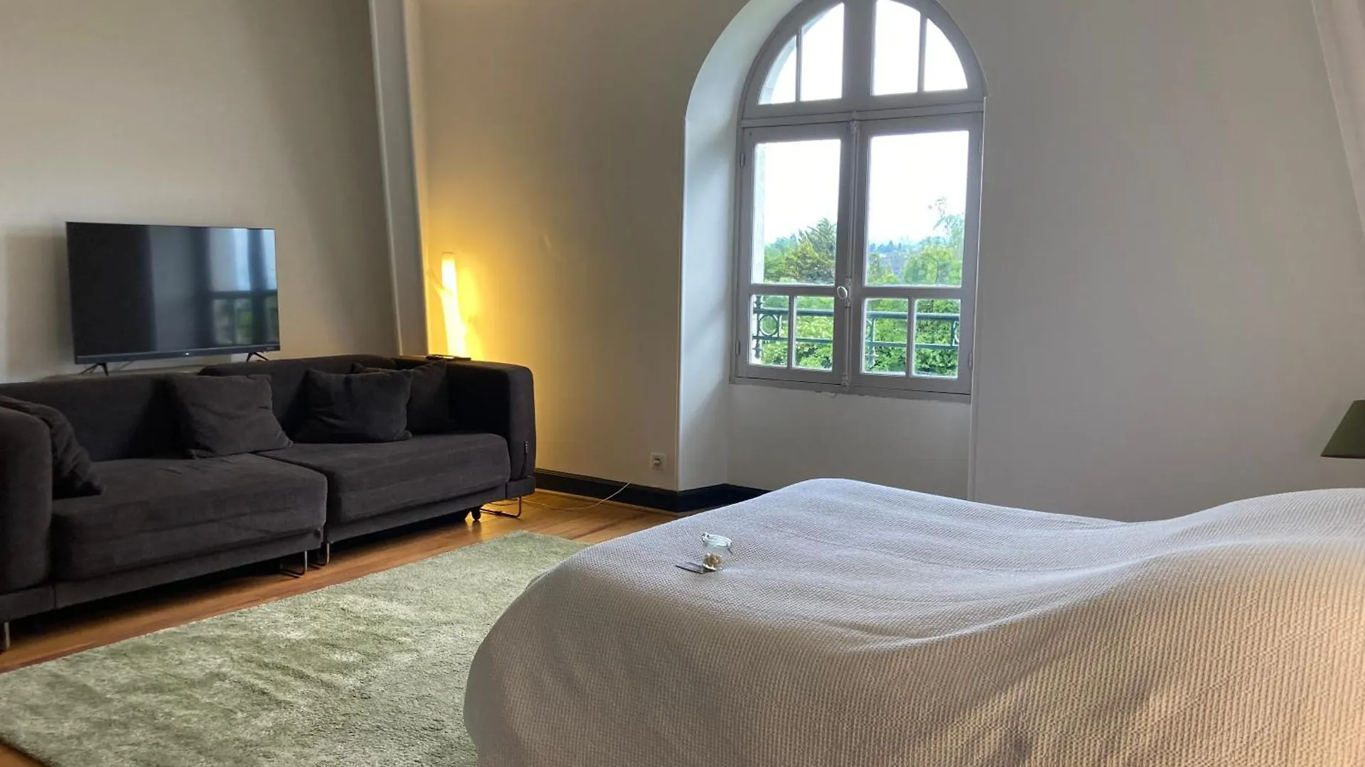 Maison Mokassi Laloubere 0*,
